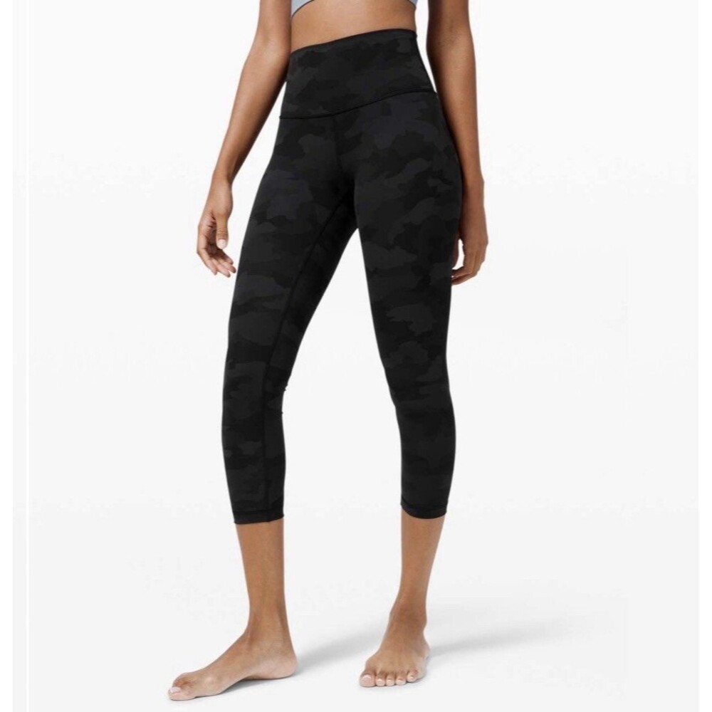 Lululemon Women’s Black Camo High Rise Wunder Under Cropped 23” Legging Size 8